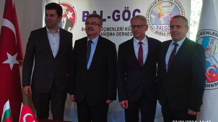 İki Başbakan Balgöç'ü ziyaret etti